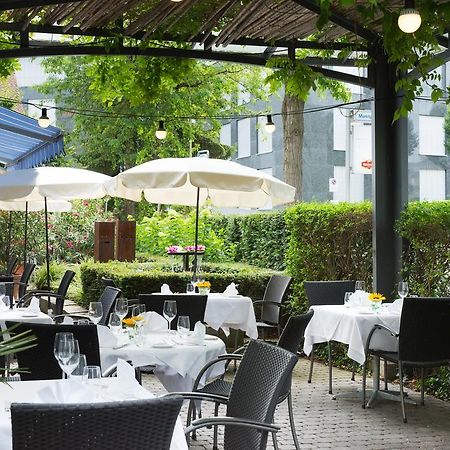 Hotel Fly Away クローテン レストラン 写真